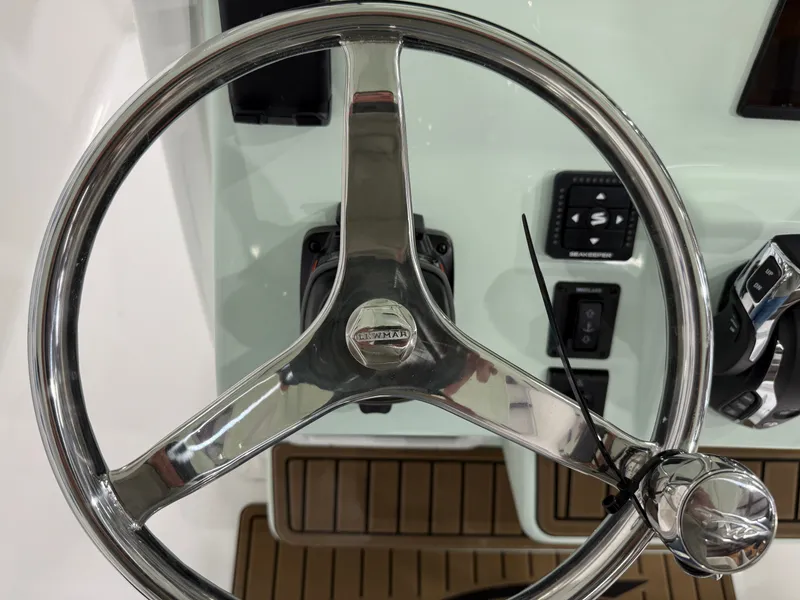 Slide: The Image of Tidewater 232 LXF 2025 - 27