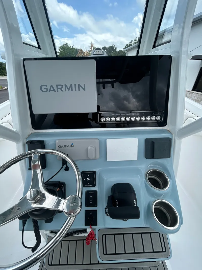 Slide: The Image of Tidewater 232 LXF 2025 - 22