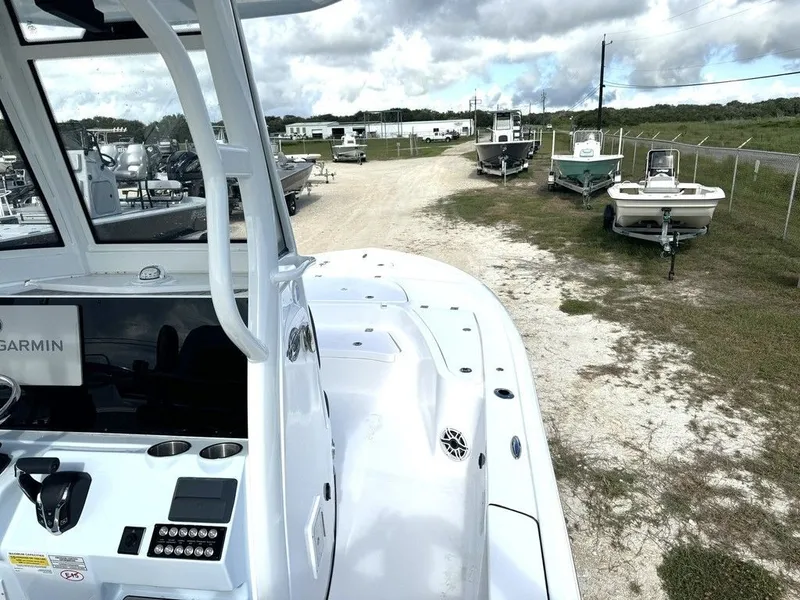 Slide: The Image of Tidewater 2410 Bay Max 2025 - 22