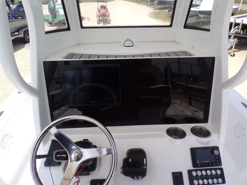 Slide: The Image of Tidewater 2410 Bay Max 2025 - 41