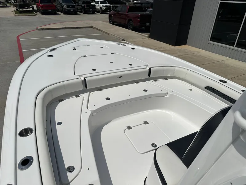 Slide: The Image of Tidewater 2500 Carolina Bay 2025 - 32