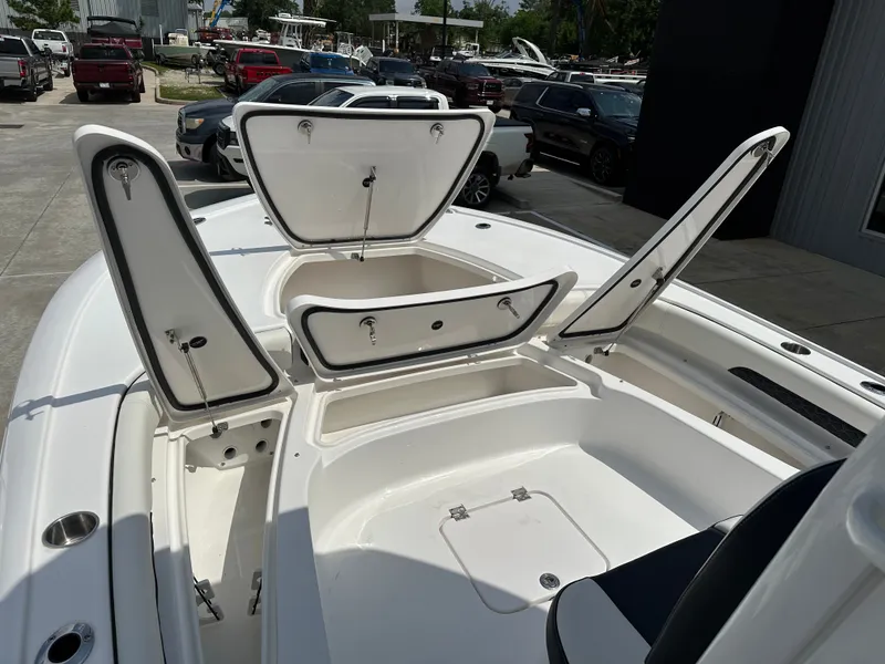 Slide: The Image of Tidewater 2500 Carolina Bay 2025 - 26