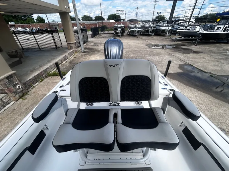 Slide: The Image of Tidewater 2500 Carolina Bay 2025 - 29