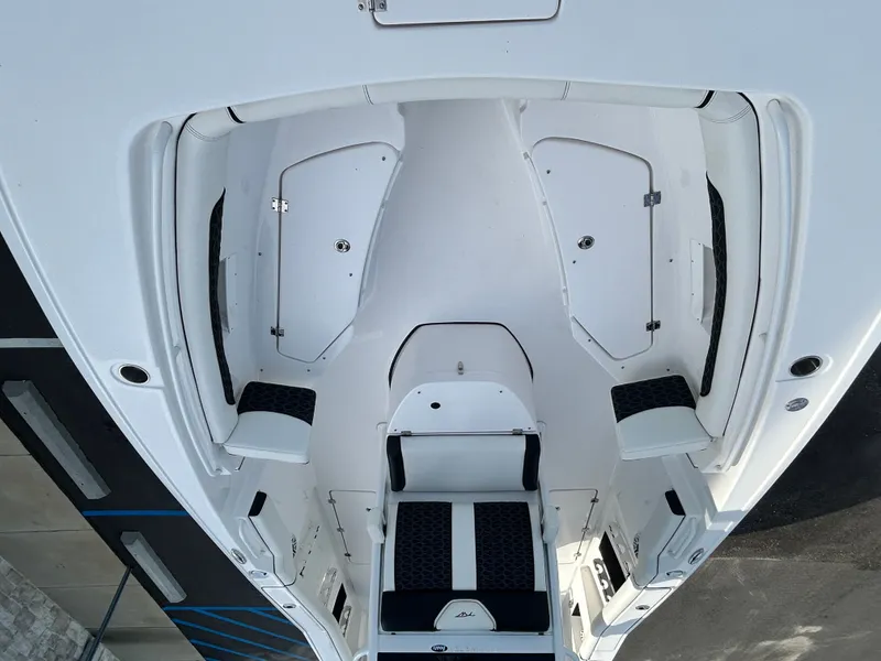 Slide: The Image of Tidewater 256 CC Adventure 2025 - 21