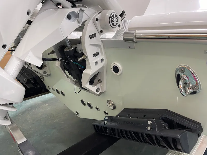 Slide: The Image of Tidewater 272 LXF 2025 - 9