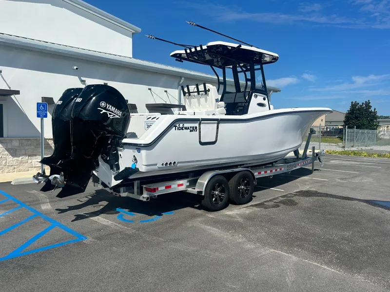 Slide: The Image of Tidewater 282 CC Adventure 2026 - 3