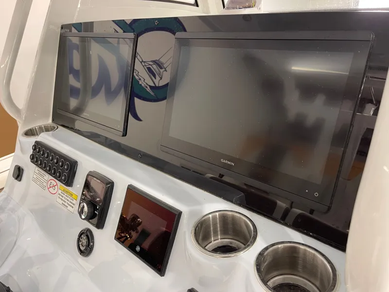 Slide: The Image of Tidewater 3100 Carolina Bay 2025 - 28