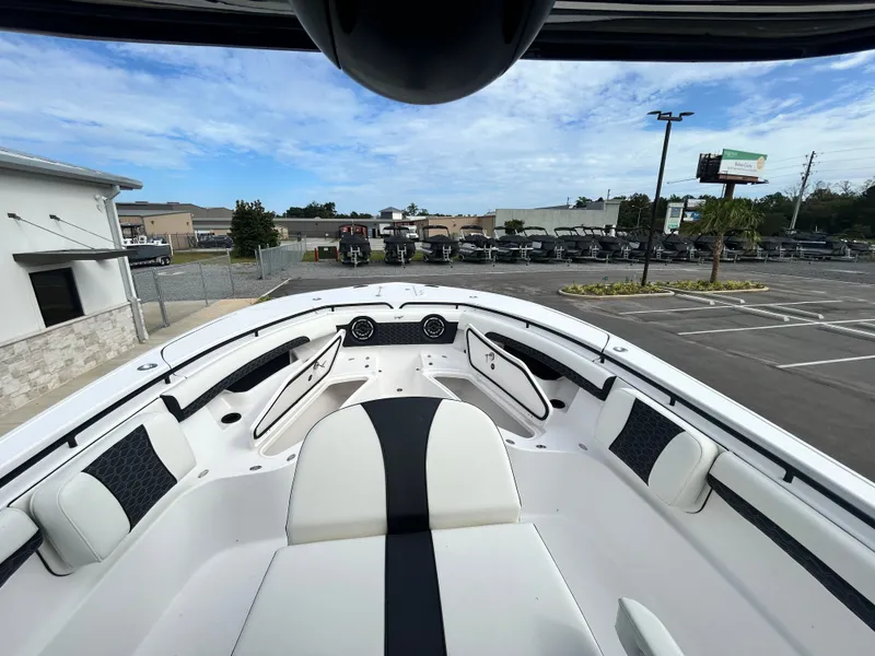 Slide: The Image of Tidewater 320 CC Adventure 2026 - 24