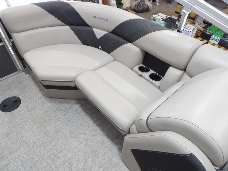 Slide: The Image of Trifecta 22RFLE275 2023 - 20