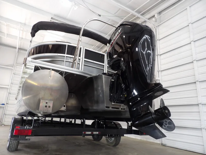 Slide: The Image of Trifecta 22RFLE275 2023 - 9