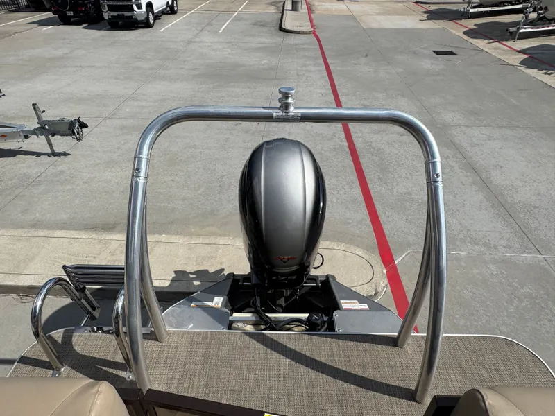 Slide: The Image of Veranda V2275RC 2017 - 11