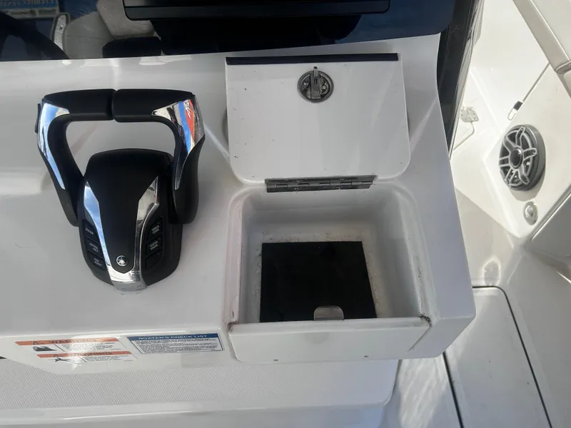 Slide: The Image of World Cat 260 CC-X 2024 - 34