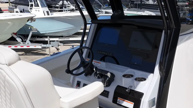 Slide: The Image of World Cat 280 CC-X 2025 - 9