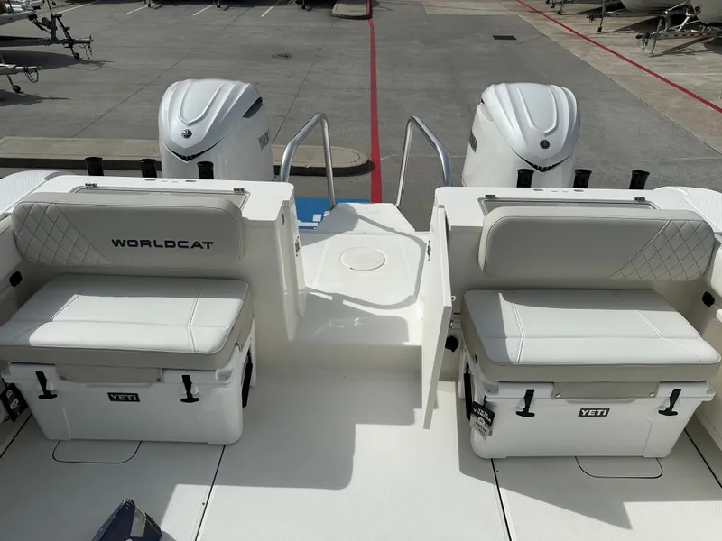 Slide: The Image of World Cat 325CC 2025 - 17