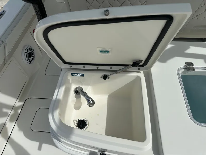 Slide: The Image of World Cat 325CC 2025 - 23