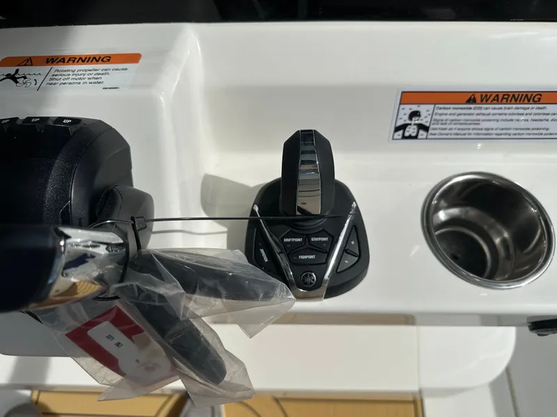 Slide: The Image of World Cat 325CC 2025 - 35