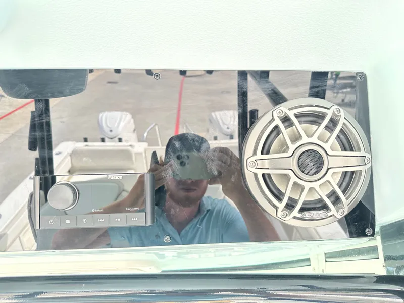 Slide: The Image of World Cat 325CC 2025 - 41