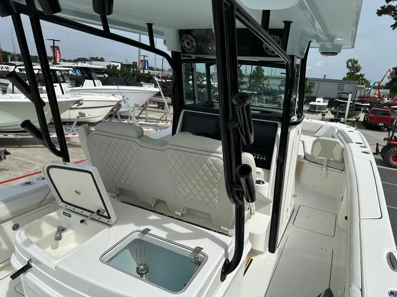 Slide: The Image of World Cat 325CC 2025 - 70