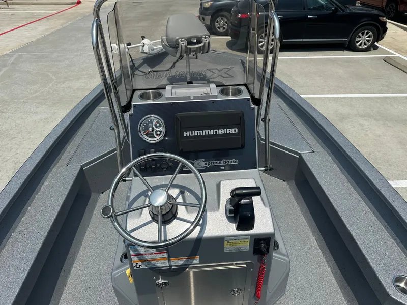 Slide: The Image of Xpress H20B Bay 2025 - 12