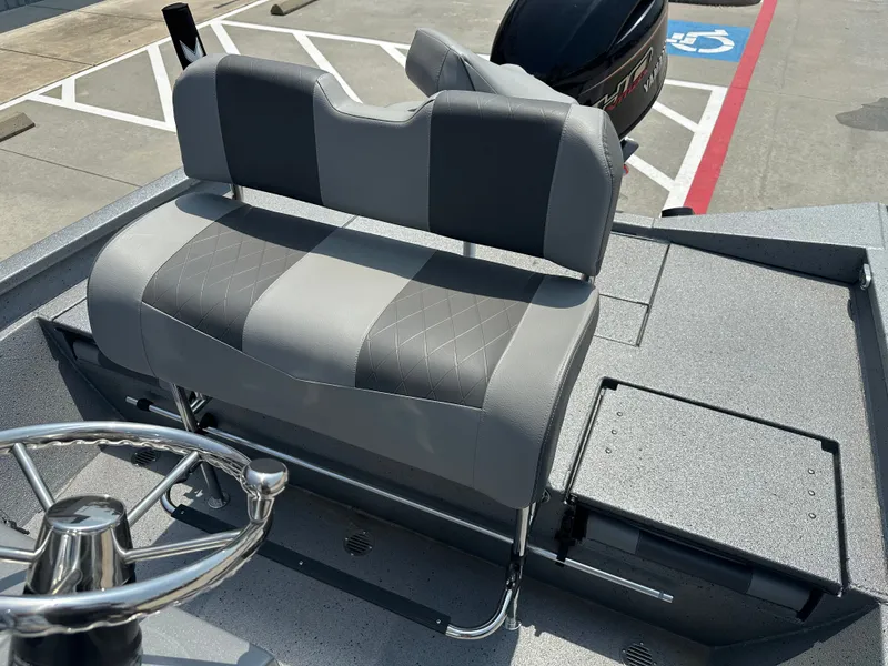 Slide: The Image of Xpress H20B Bay 2025 - 23