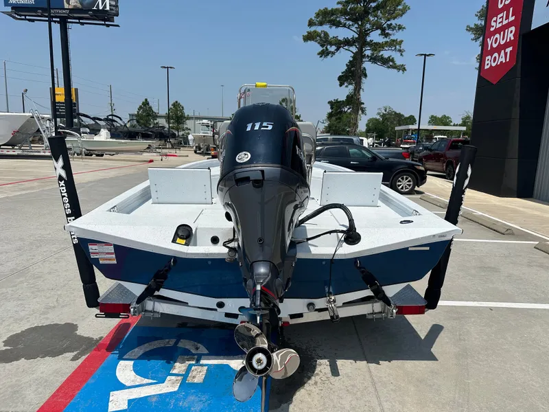 Slide: The Image of Xpress H20B Bay 2025 - 10