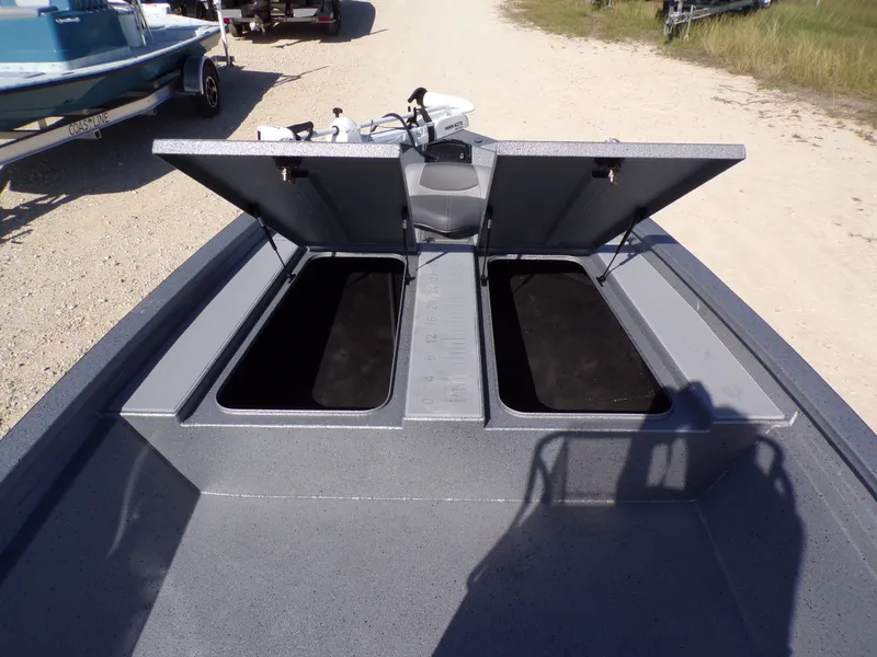 Slide: The Image of Xpress H210B Bay 2025 - 14