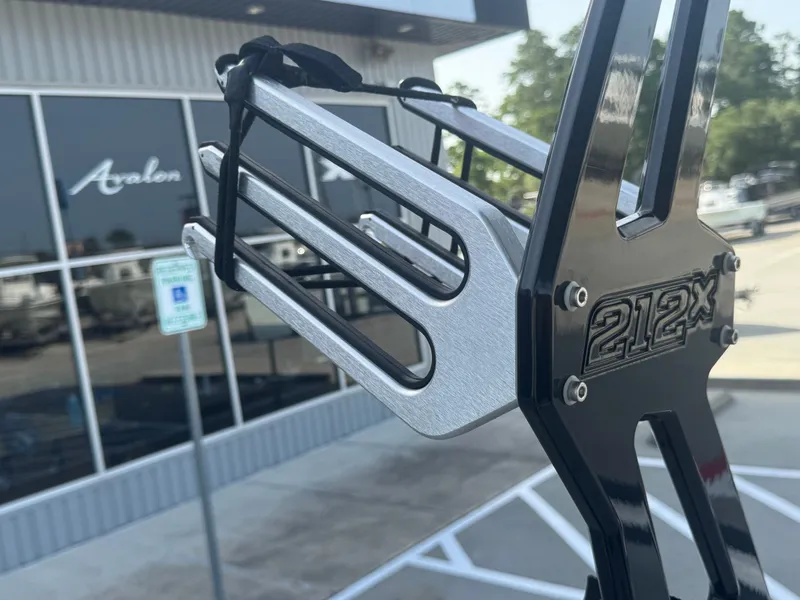 Slide: The Image of Yamaha 212X 2014 - 22