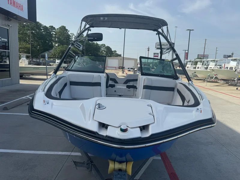 Slide: The Image of Yamaha 212X 2014 - 6