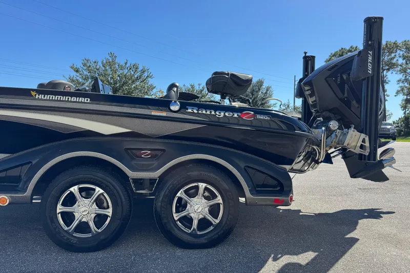 Slide: The Image of 2018 Ranger Z520 Comanche Ranger Cup boat with dual wheels and Talon anchor system. - 6