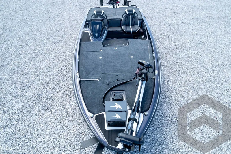 Slide: The Image of 2026 Skeeter ZXE20 fishing boat with dual seats and advanced trolling motor. - 88