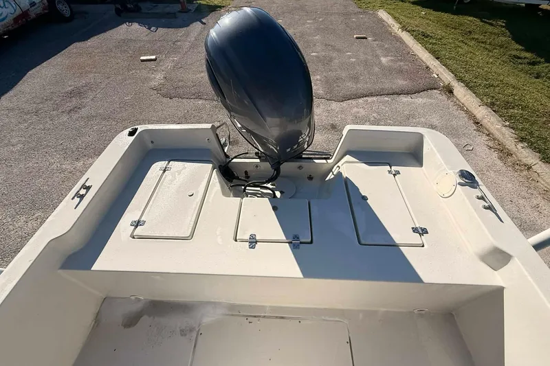 Slide: The Image of 2018 Stott Craft SCV202 boat with outboard motor, viewed from above. - 4