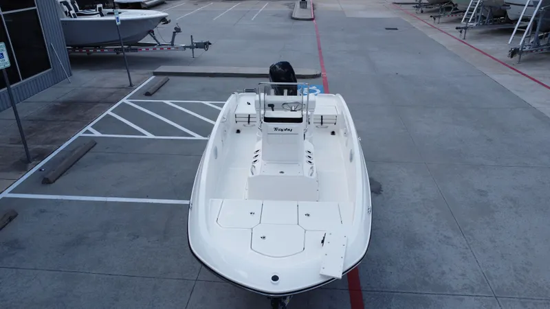 Slide: The Image of Bayliner T18LE 2025 - 14