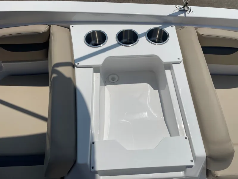 Slide: The Image of Hurricane SS205 2025 - 19