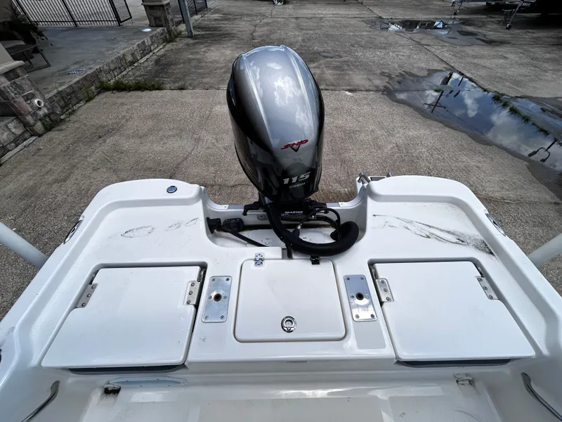 Slide: The Image of NauticStar 195 XTS 2023 - 20