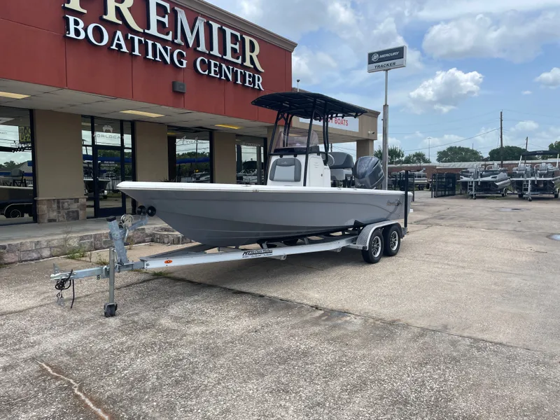 Slide: The Image of NauticStar 227 XTS 2023 - 3