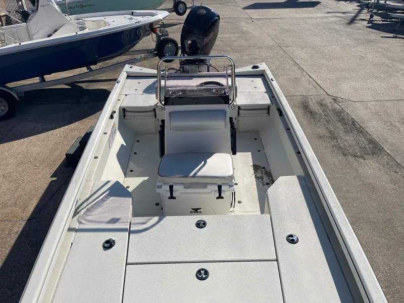 Slide: The Image of Ranger RB200 2023 - 13