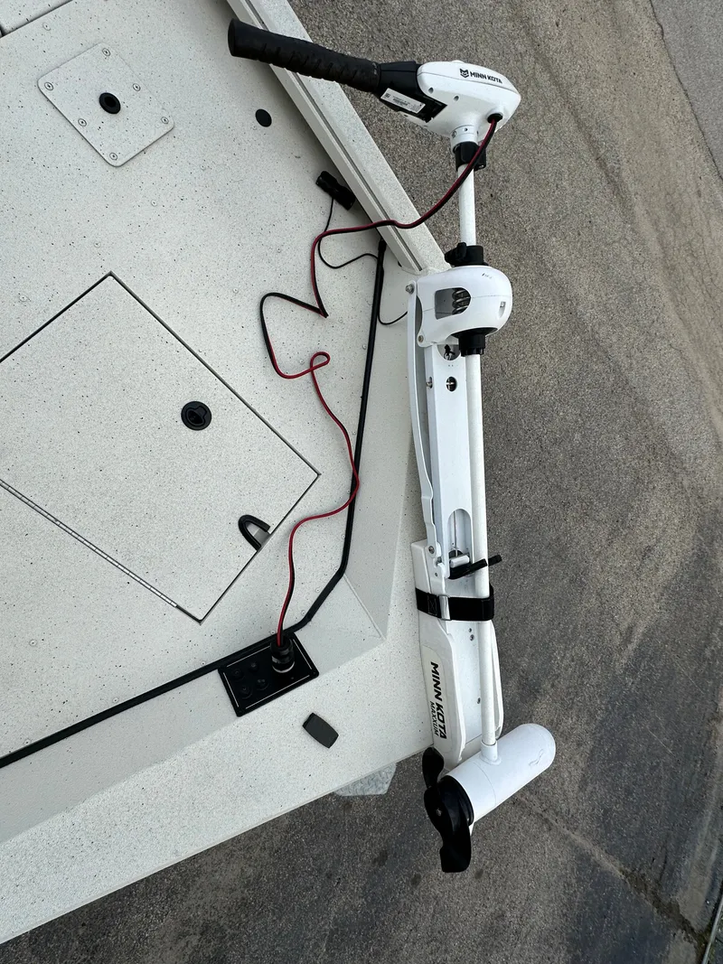 Slide: The Image of Ranger RB200 2023 - 15