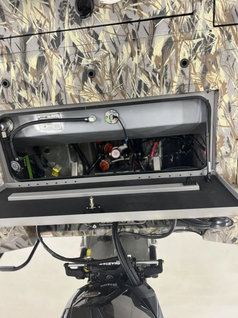 Slide: The Image of Ranger Boats RB210 2024 - 10