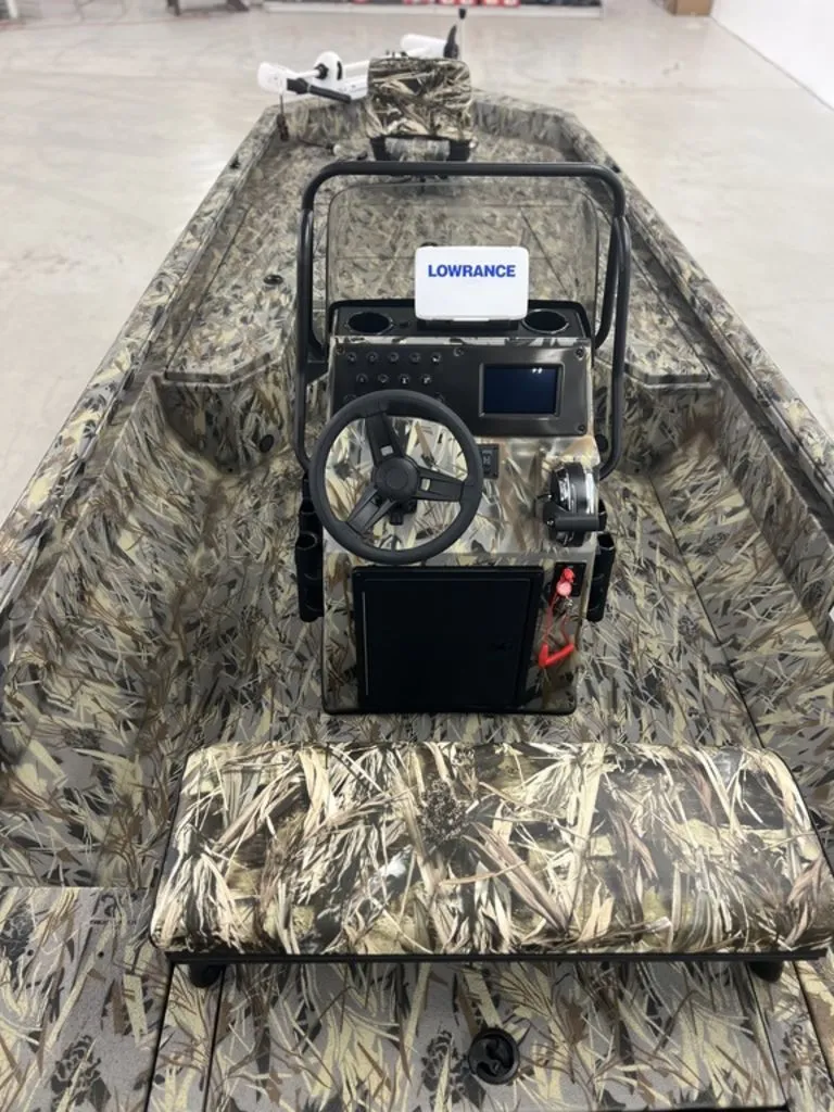 Slide: The Image of Ranger Boats RB210 2024 - 13