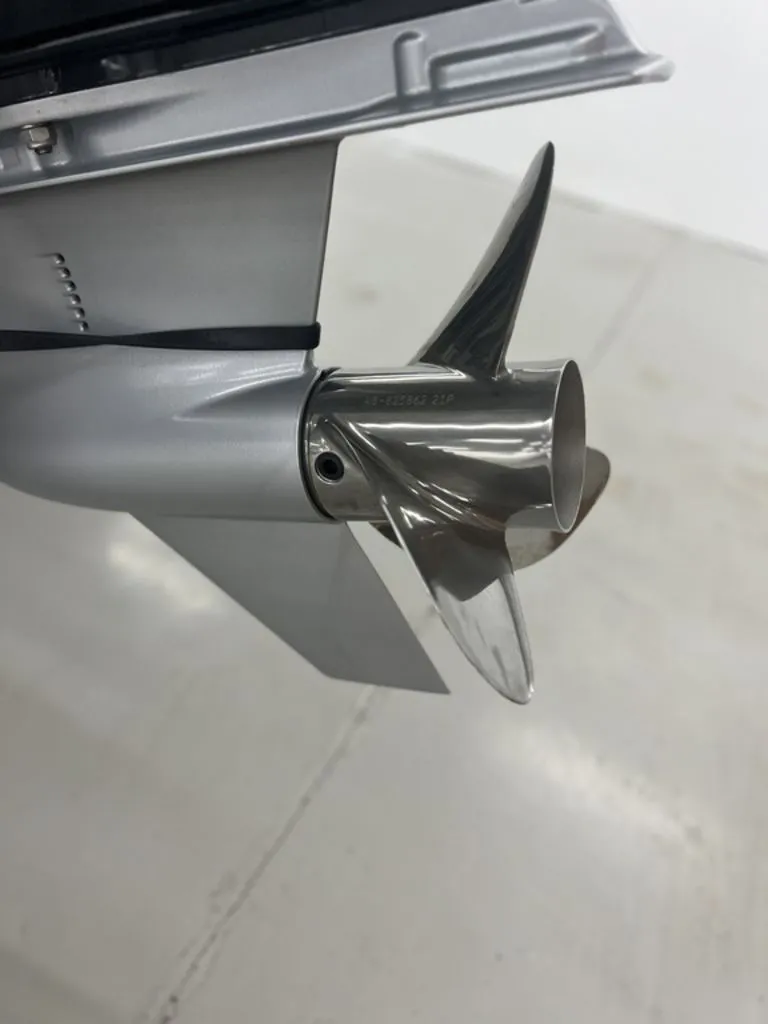 Slide: The Image of Ranger Boats RB210 2024 - 27