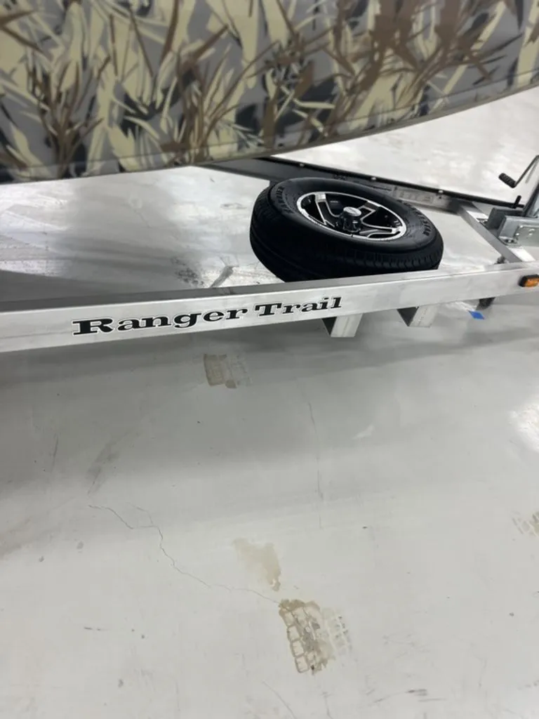 Slide: The Image of Ranger Boats RB210 2024 - 33