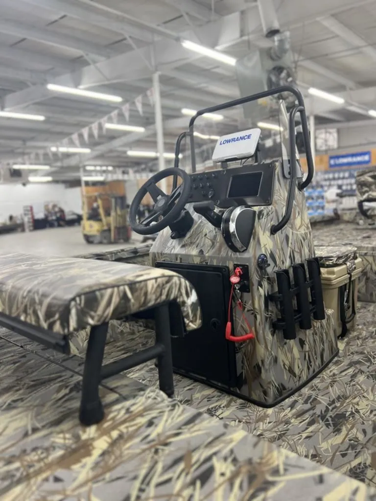 Slide: The Image of Ranger Boats RB210 2024 - 35