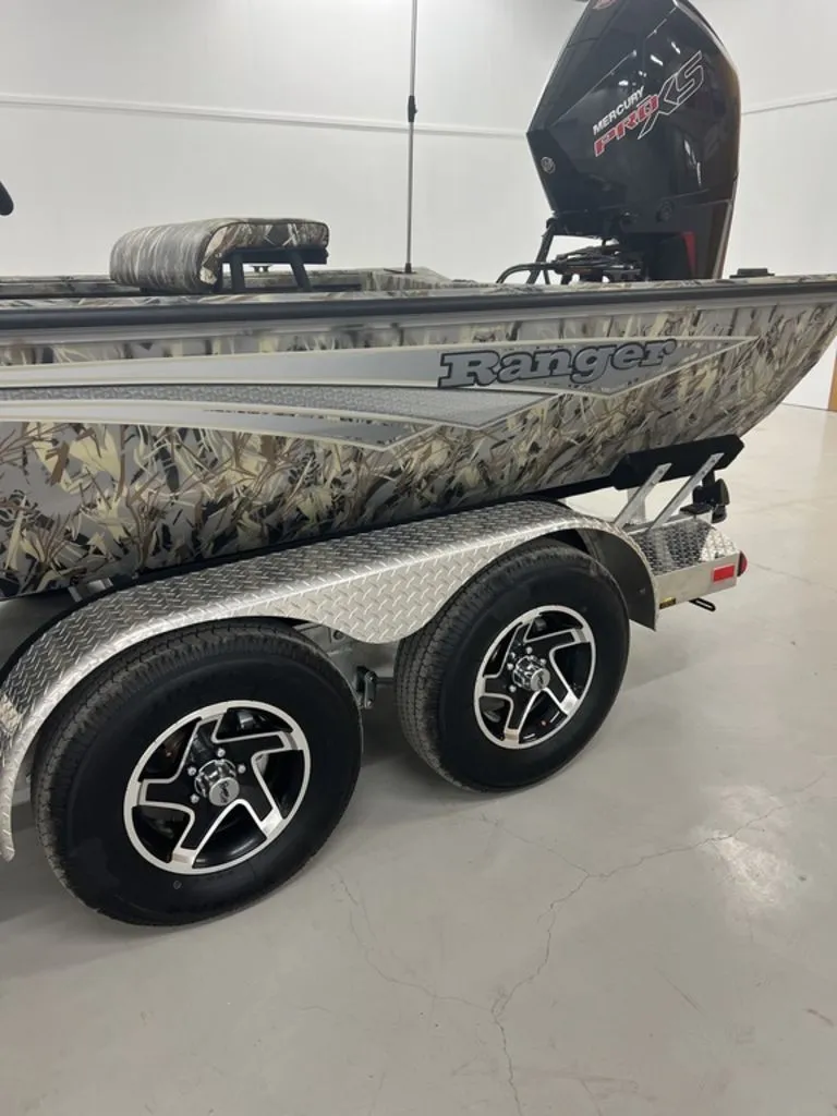 Slide: The Image of Ranger Boats RB210 2024 - 43