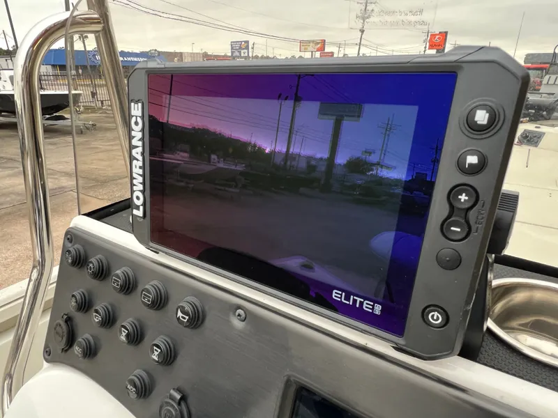 Slide: The Image of Ranger RB210 2024 - 19