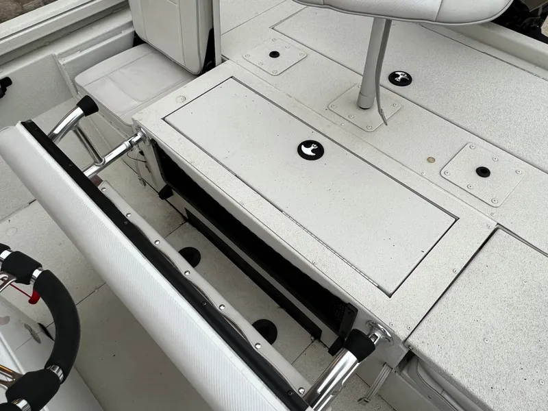 Slide: The Image of Ranger RB210 2024 - 27