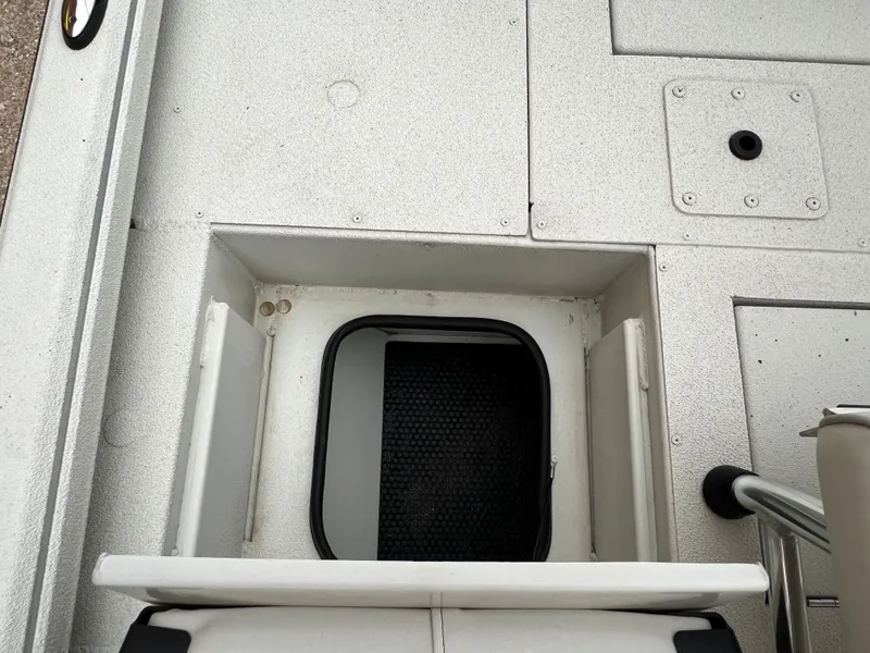 Slide: The Image of Ranger RB210 2024 - 30