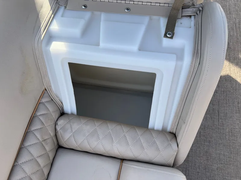 Slide: The Image of Ranger RP243C 2023 - 28