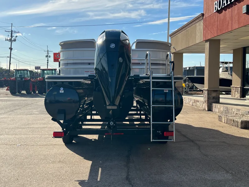 Slide: The Image of Ranger RP243C 2023 - 8