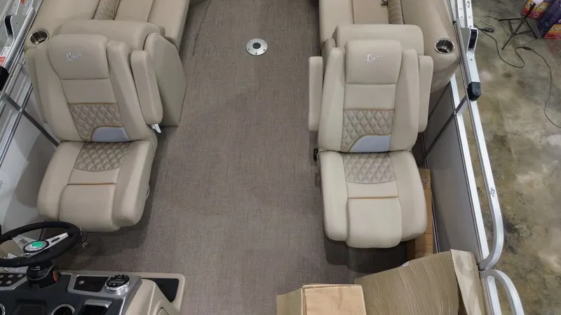 Slide: The Image of Ranger RP243C 2023 - 13