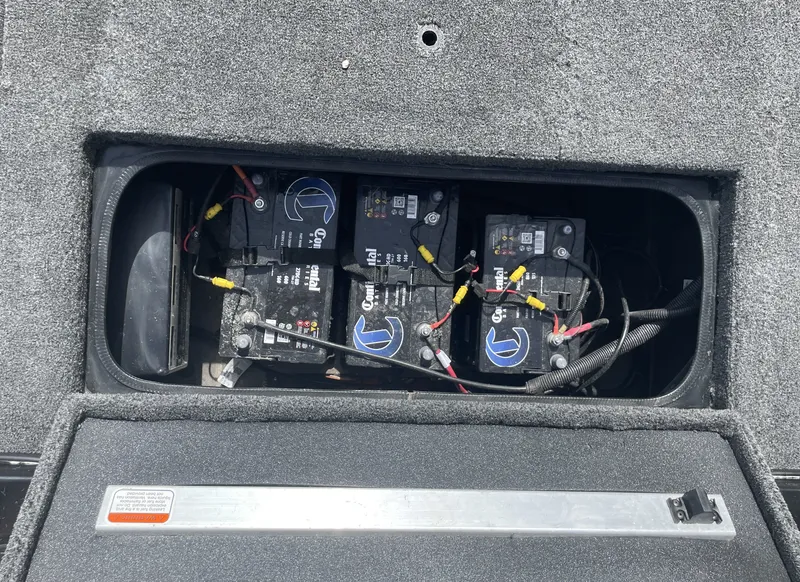 Slide: The Image of Ranger RT188P 2023 - 15